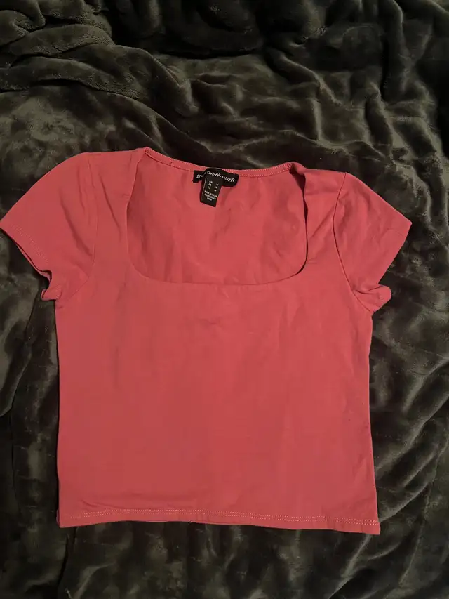 Woman’s clothes in Women's - Tops & Outerwear in London - Image 3