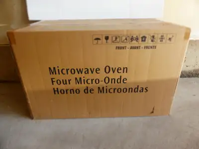 Frigidaire Gallery Black Stainless Microwave New, never used, View more