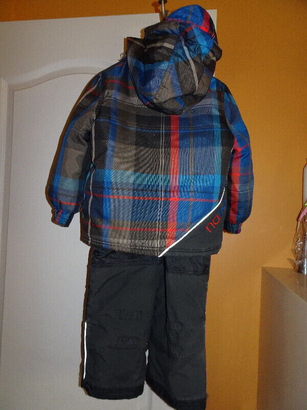 Manteau d'hiver NANÖ  2 ans dans Vêtements - 2T  à Laval/Rive Nord - Image 2