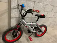 Air Strike 14-inch boys' bike
