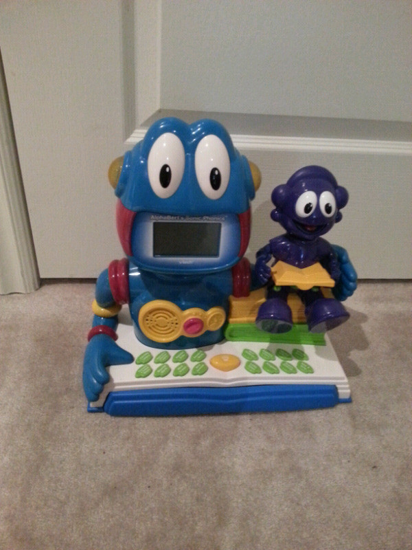 VTECH Alpha Bert and Sprocket Sonic learning tool Toys & Games