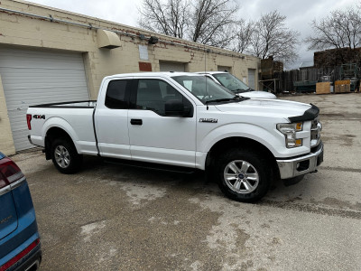 2015 ford f150 4x4 with 5.0.(sold pending)