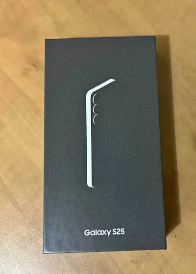 SAMSUNG S25 FOR TRADE MINT, View more