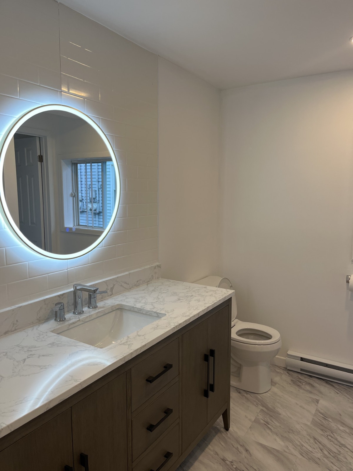 Logement 5 1/2, renové au 1ier étage d'un triplex a Granby — photo 2