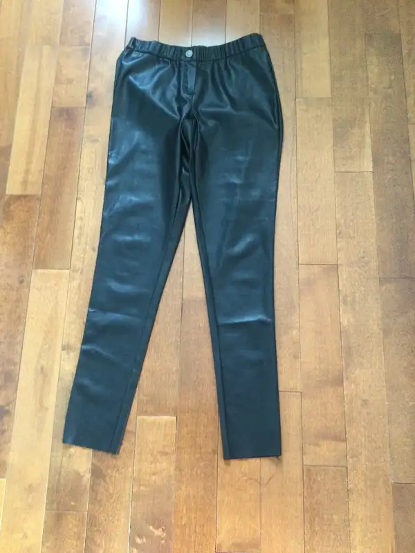 Vêtements filles ou ado 16 ans in Kids & Youth in Longueuil / South Shore - Image 2