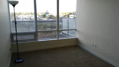condo rental close by University