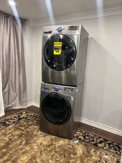 Must go 2024 Lg washer dryer can DELIVER, View more