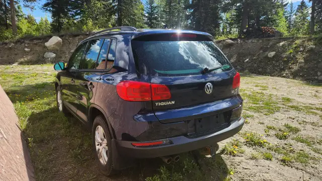 2014 VW Tiguan in Cars & Trucks in Williams Lake - Image 4