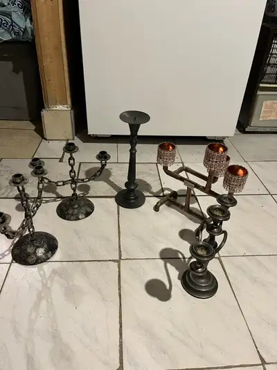 chandeliers artisanaux,antique, luxueux prix variés., View more