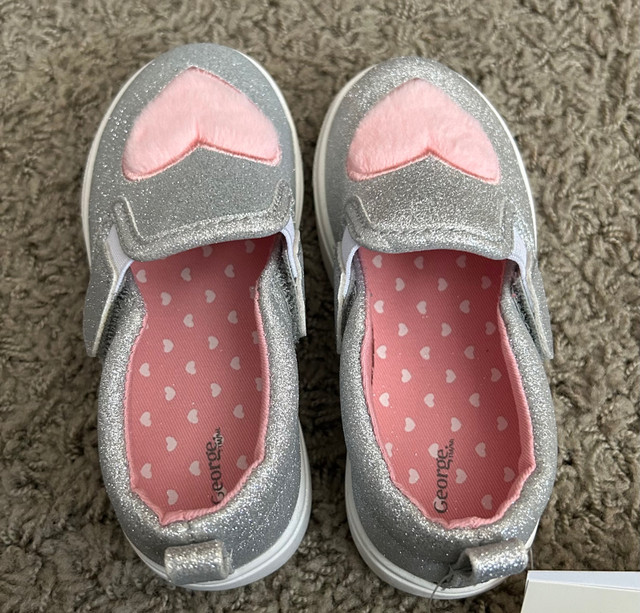 Brand New Size 8T (toddler) shoes in Clothing - 4T in Saskatoon - Image 2