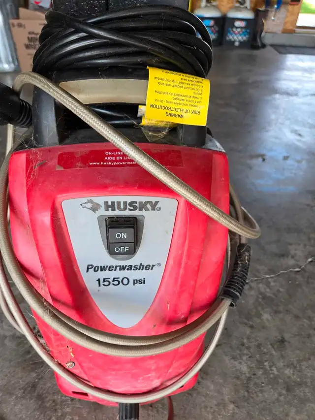 HUSKY Power Washer in Outdoor Tools & Storage in Belleville - Image 3