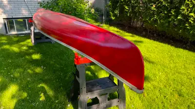 16' Fibreglass Canoe. Professionally refinished two years ago with fresh paint, gel coat, new seats...