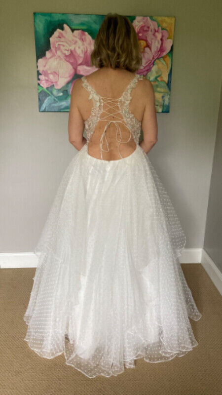 Prom Dress / Formal Gown in Women's - Dresses & Skirts in Fredericton - Image 4