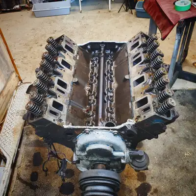 Selling the following : 390 FE Engine block - with Crank & cam, lifters, pistons, etc. currently dis...