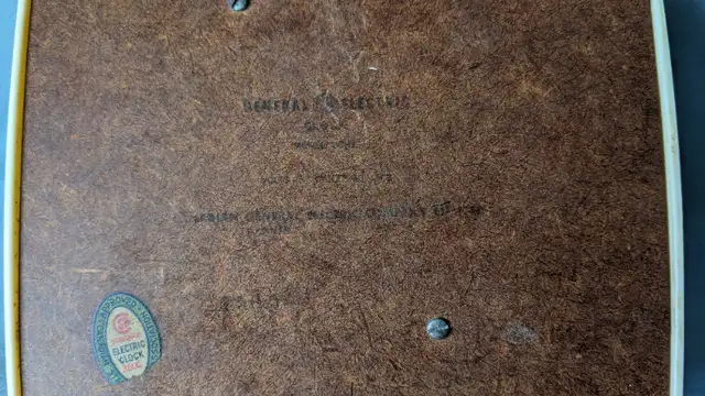 Vintage Wall Clock by GE in Home Décor & Accents in Ottawa - Image 6