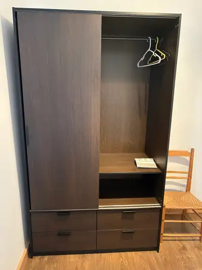 Chambre a louer sur chemin du Fleuve à Saint-Romuald, en colocation pour une personne, travailleur,...