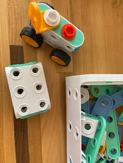 Ensemble jeu de constuction enfants avec boîte rangement (T121), View more