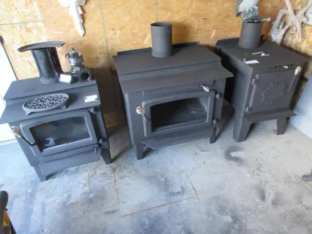 Good Used Wood Stoves / Woodstoves. H. in Fireplace & Firewood in Hamilton - Image 5