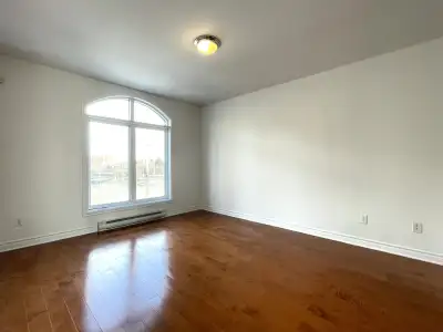 NDG 2 Bedroom condo for rent