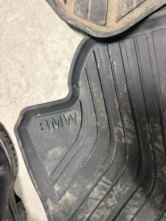 BMW winter mats for 3 series  in Other Parts & Accessories in City of Toronto - Image 5