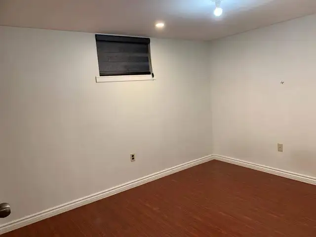 Room for Rent in Room Rentals & Roommates in Mississauga / Peel Region - Image 6