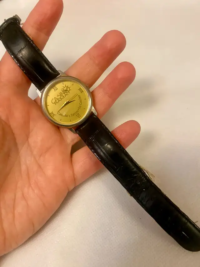 2 vintage watches for 1 price in Jewellery & Watches in City of Toronto - Image 3