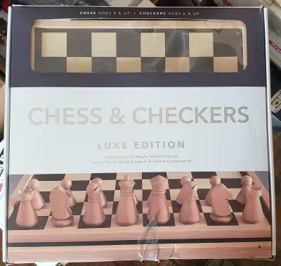 Chess & Checkers Luxe Edition Game Board. Solide maple wood cabinet, mint condition