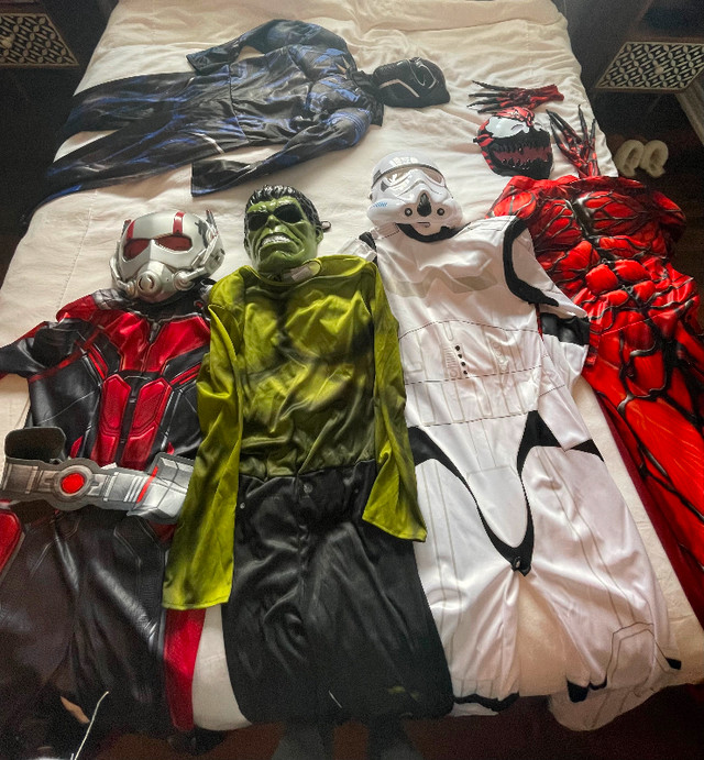 Boys Halloween costumes in Costumes in Hamilton