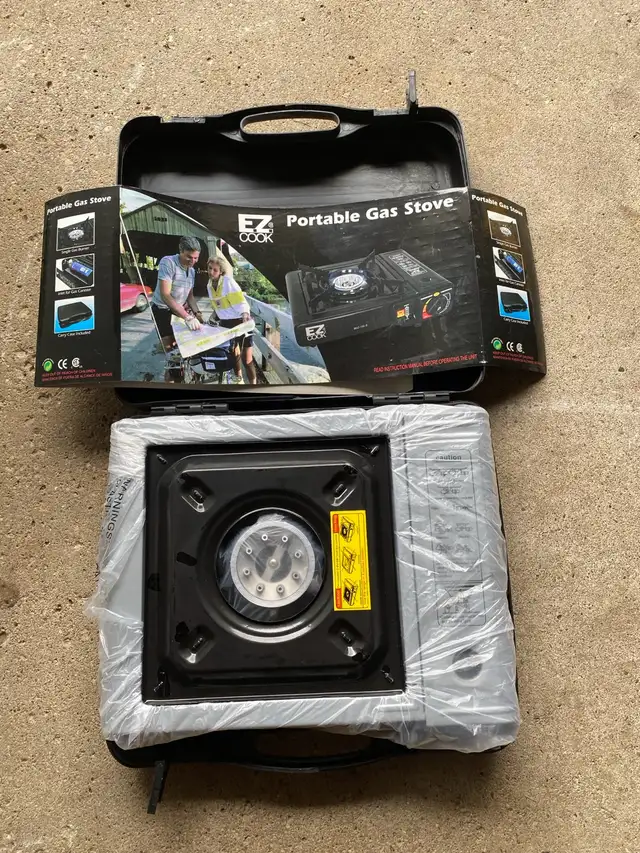 Coleman Electric Quick pump,Portable burner in Fishing, Camping & Outdoors in Norfolk County - Image 4