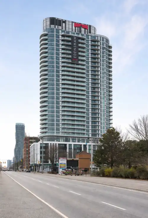 Beautiful 2 Bed + 2 Bath Corner Unit | Level 11 | Alba Condos – Mississauga Address: 1 Fairview Rd E...