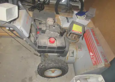 Craftsman snowblower 8/27 - Barrhaven, View more