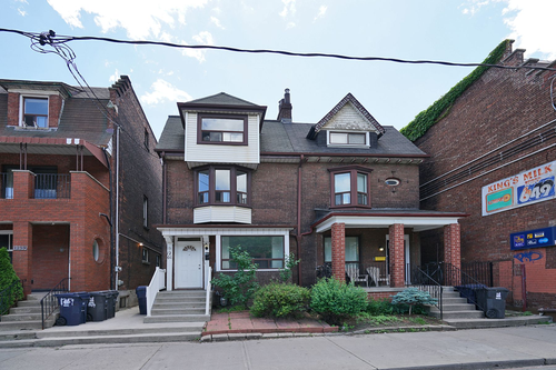 1263 KING STREET WEST TORONTO UNIT #1 (Dufferin and King) Wonderful place to enjoy Downtown Living B...