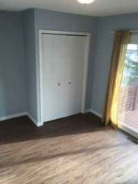 ORILLIA Bdrm for rent - Motivated student for Sept - 8 mth lease