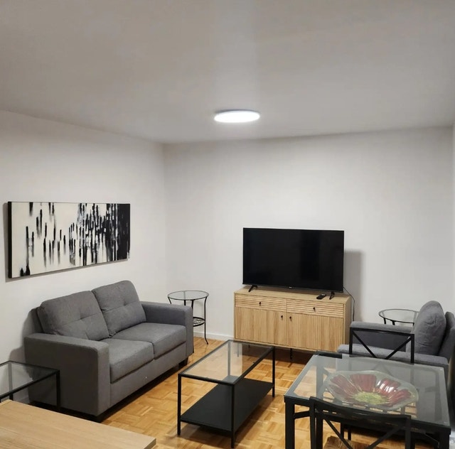 Furnished 2 Bedrooms for rent! — photo 1