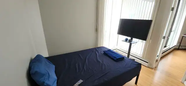 Private fully furnished Room for Rent in downtown Vancouver62863756613249122