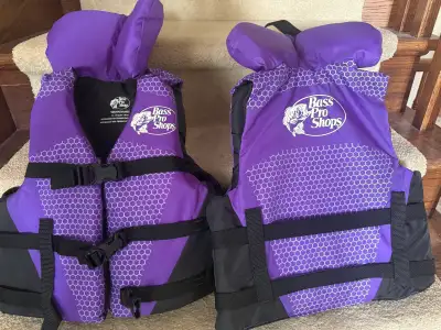 Almost new Bass Pro Shops youth life jackets , View more