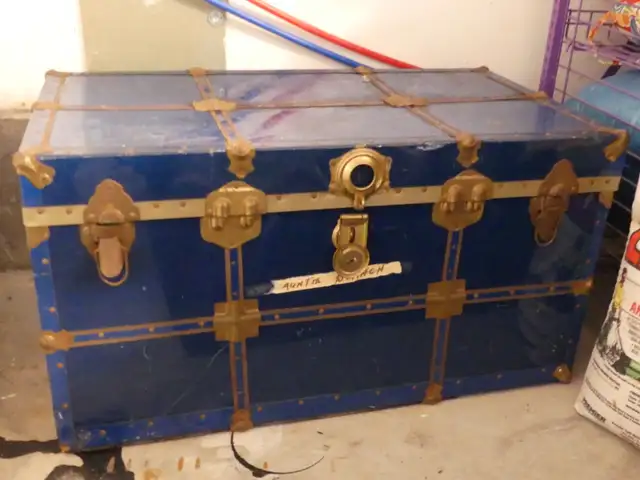 Steamer Trunk in Other in Downtown-West End - Image 2