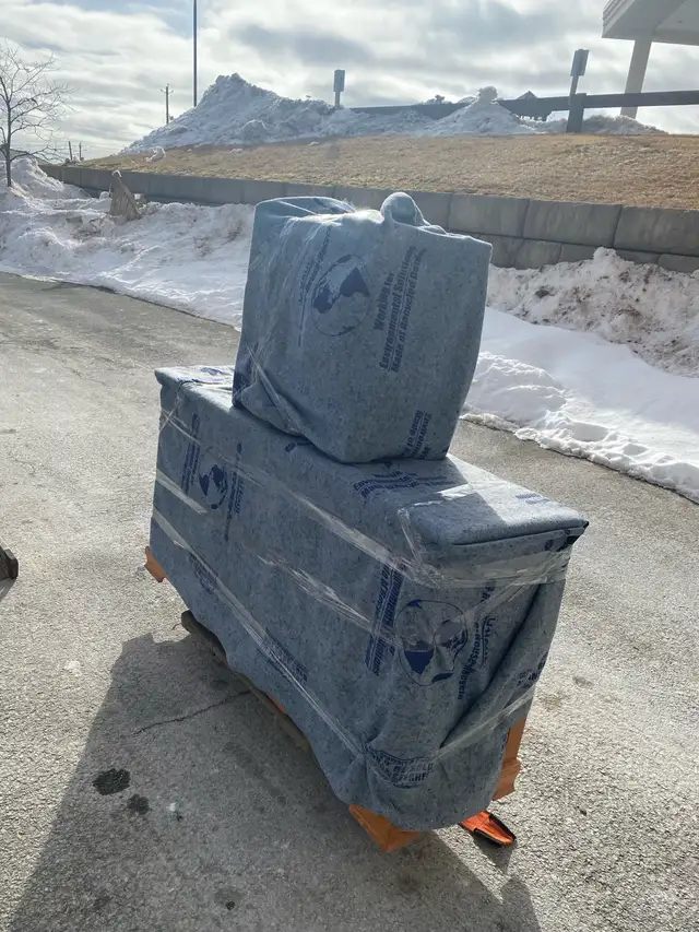 Moving/ delivery/truck/trailer/ all available 16ft/20ft/26ft/628637158265631212