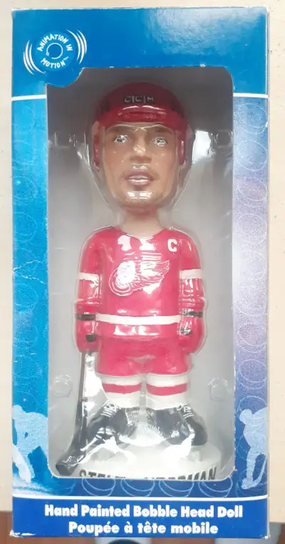 Steve Yzerman NHL Bobble Dobbles bobble heads, View more
