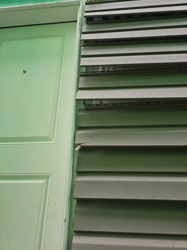 Siding repairs63581888776451121
