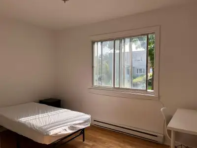 Aubaine - Chambre meublée Homme Montréal nord
