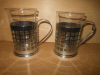 Tea/coffee glasses with metal holders set of 2