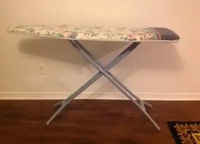 This blue colour Metal Ironing board is in good condition. It's fully adjustable, Lightweight and Fo...