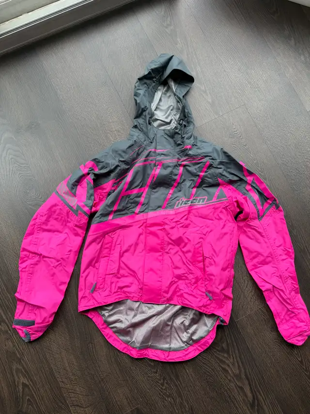 women’s motorcycle rain jacket in Women's - Other in City of Toronto - Image 2