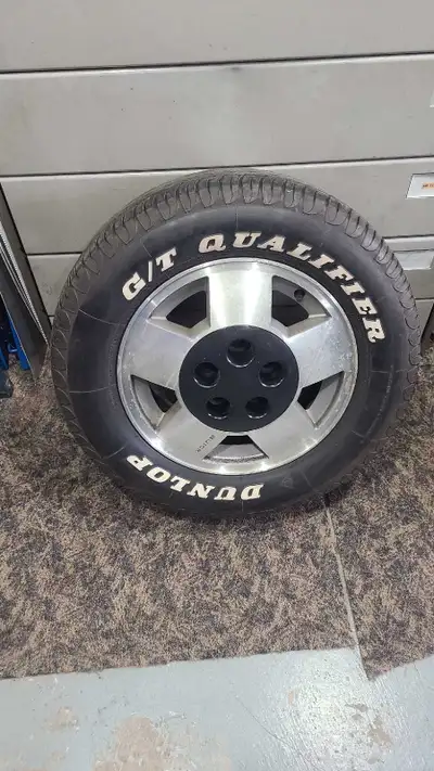 1989 lesabre t type rim with tire. Good tread on tire but old