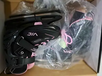 VIC Adjustable Recreational Ice Skates, Youth/Junior/Senior, View more