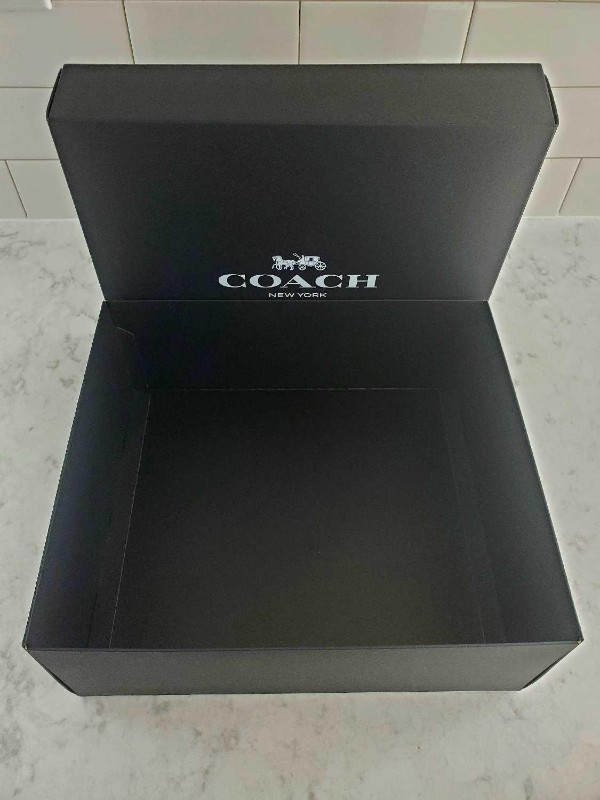 Coach Gift Box - Black in Other in Markham / York Region - Image 2