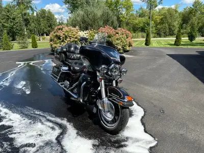 Had engine rebuilt in 2019 by Freedom Harley. Carb, brakes and a bunch of other stuff was done as we...