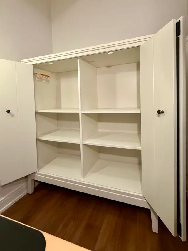 IKEA IDANÄS Cabinet with Bi-Folding Doors - White in Dressers & Wardrobes in City of Toronto - Image 5