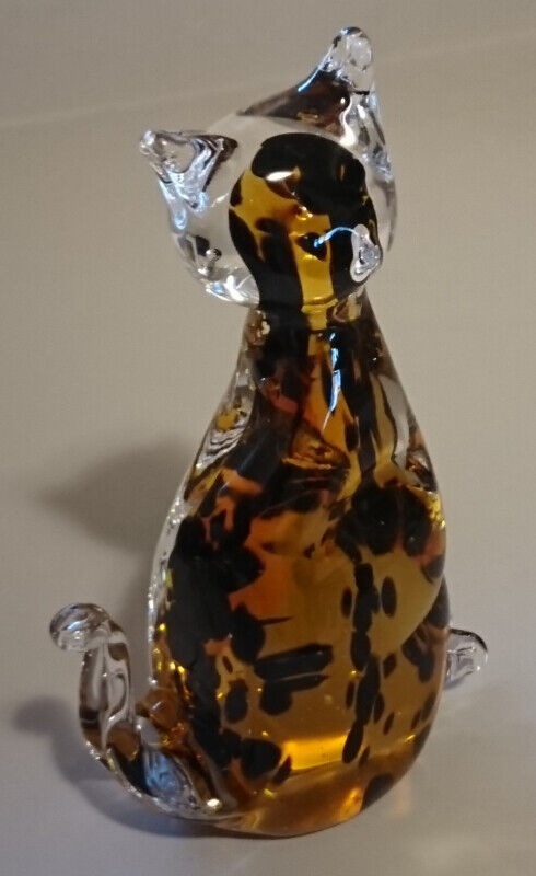 Fifth Avenue LTD. Amber with Black Art Glass Cat in Arts & Collectibles in Oshawa / Durham Region - Image 3